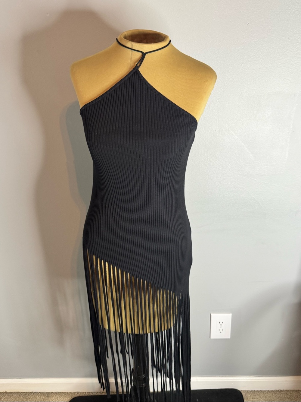 Zara Black One-Shoulder Ribbed Fringe Top